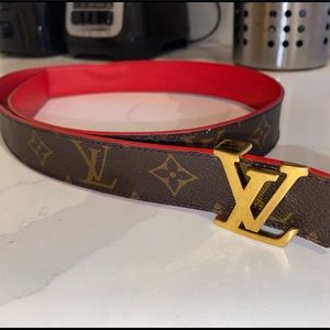 Louis Vuitton Women's Initiales Reversible Belt 30mm